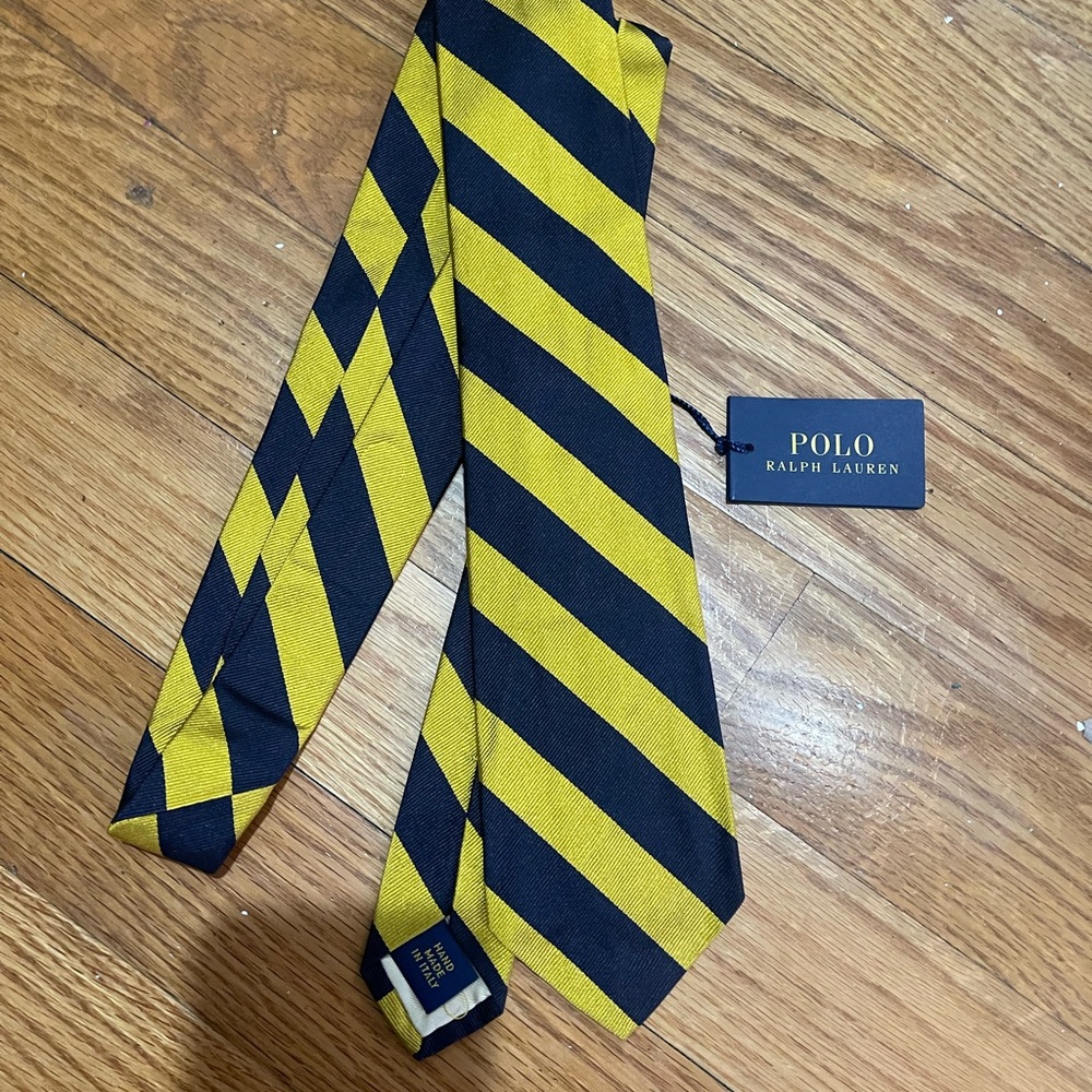 Ralph Lauren Navy and Yellow Striped Men's Tie - Picture 10 of 11